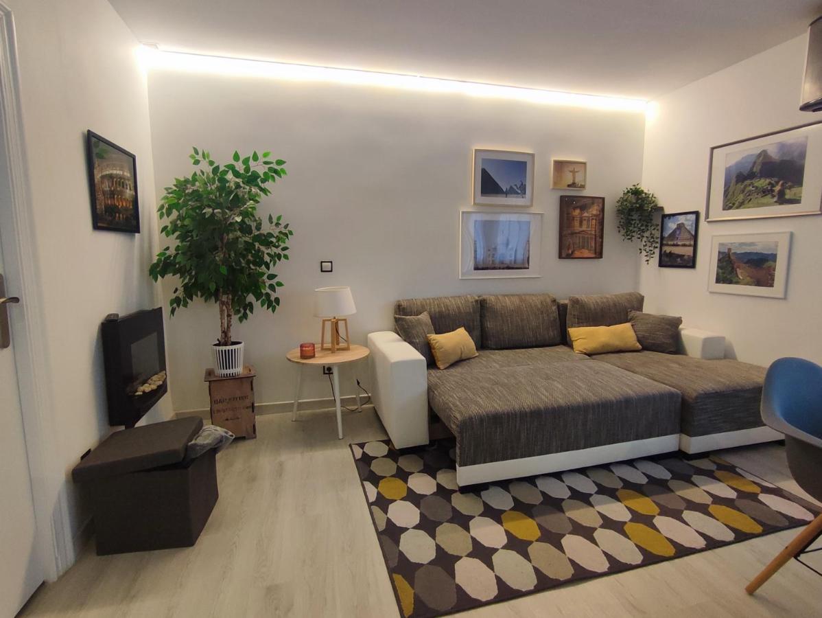 Beach Accommodation Apartment Сан-Себастьян Экстерьер фото